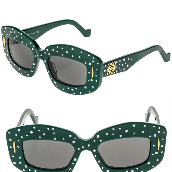 Loewe Accessories - Loewe sunglasses NWOT